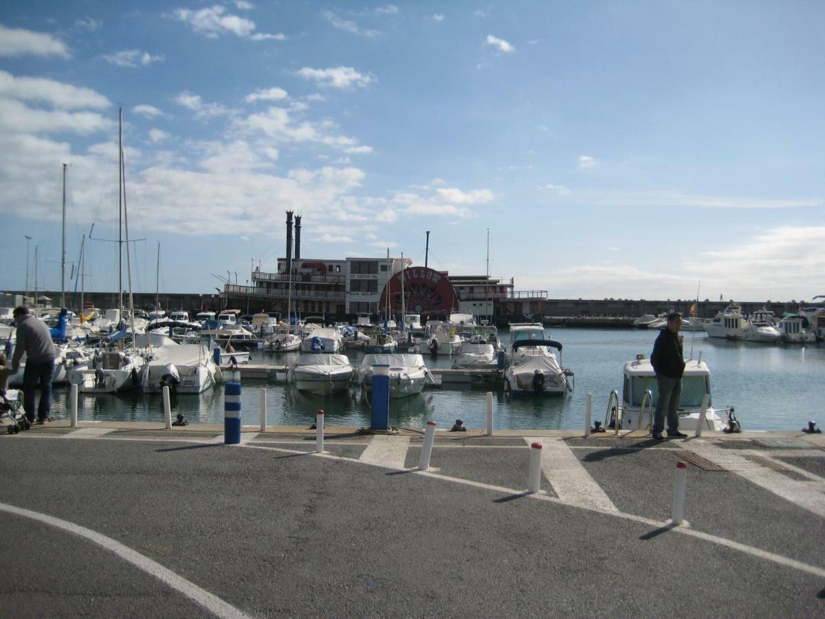 Apartamento En Puerto Marina 베날마데나코스타 외부 사진